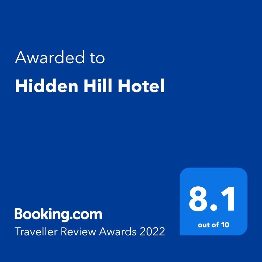 Hidden Hill Hotel Мактан Экстерьер фото
